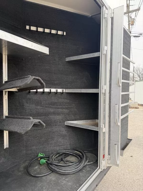 used Horse Trailers Hart Trailers  for sale, in Stephenville, TX Thumbnail 6