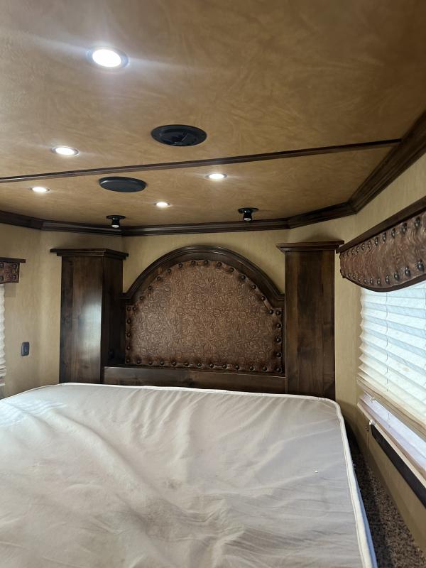 used Horse Trailers Bloomer  for sale, in Stephenville, TX Thumbnail 14