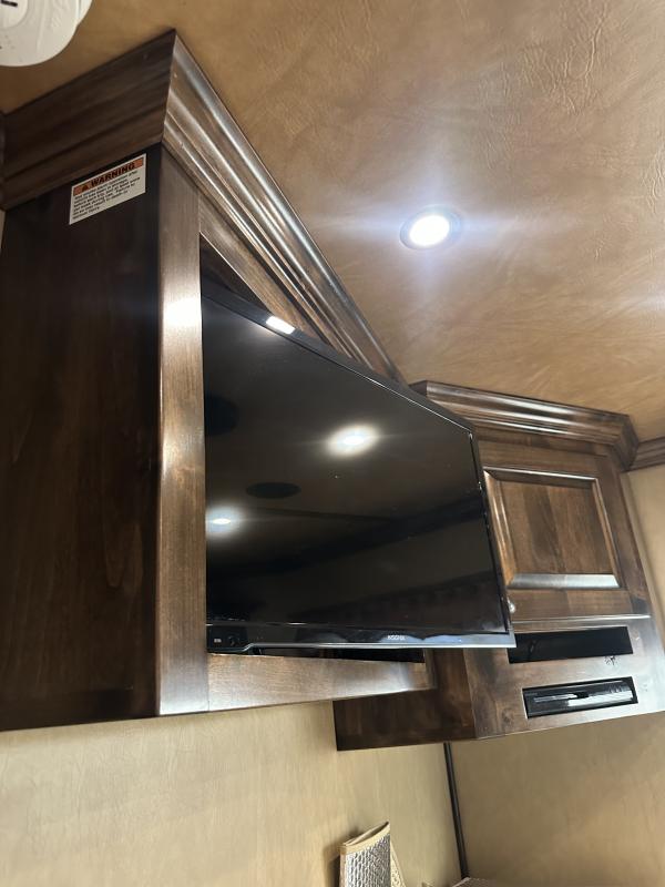used Horse Trailers Bloomer  for sale, in Stephenville, TX Thumbnail 15