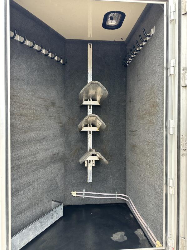 used Horse Trailers Hart Trailers  for sale, in Stephenville, TX Thumbnail 17