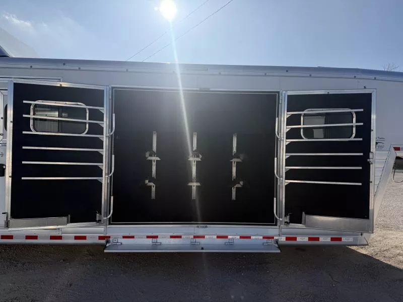 used Horse Trailers Hart Trailers  for sale, in Stephenville, TX Thumbnail 11