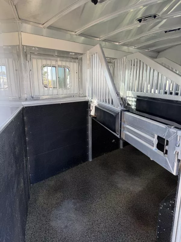 used Horse Trailers Elite Trailers  for sale, in Stephenville, TX Thumbnail 8