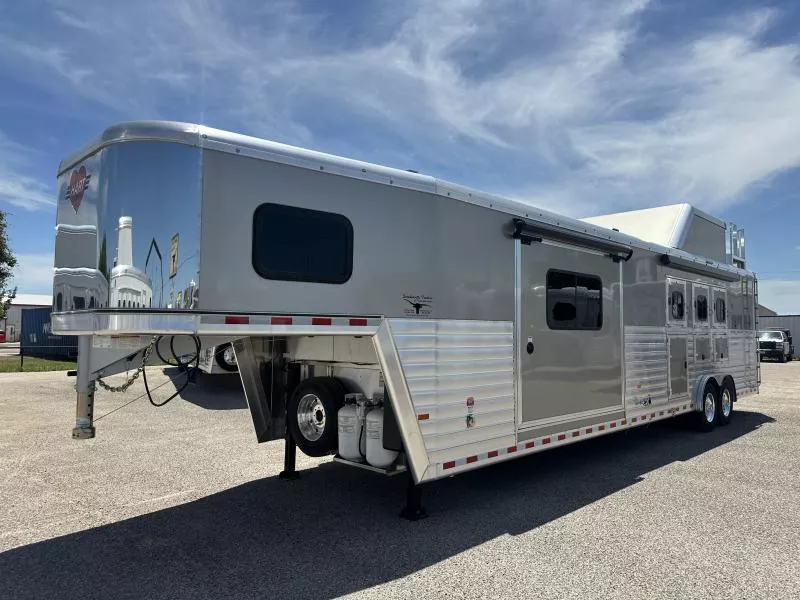 2025 Hart Trailers 3H 15'6 SW Slide Out Side Load w/ Diesel Gen & Starlink Horse Trailer