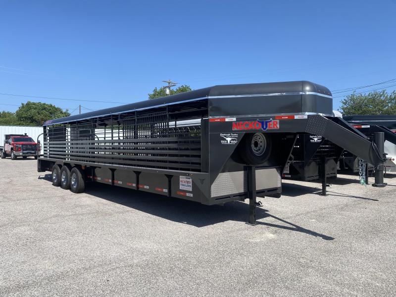 2022 Neckover Trailers 2022 Neckover 32'x6'8 GN Horse Trailer 2022 Neckover Trailers 2022 Neckover 32'x6'8 GN Horse Trailer