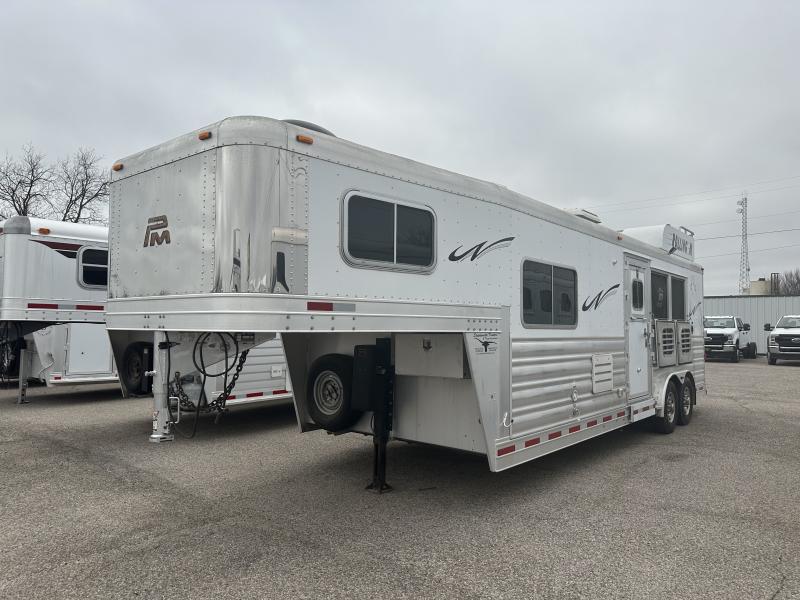 2013 Platinum Coach 3H 10'SW Horse Trailer 2013 Platinum Coach 3H 10'SW Horse Trailer