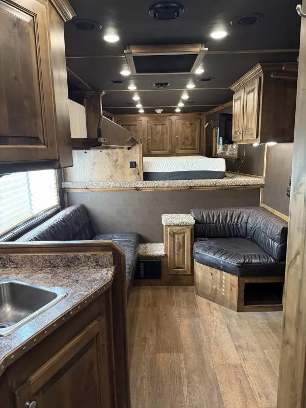 used Horse Trailers Elite Trailers  for sale, in Stephenville, TX Thumbnail 24