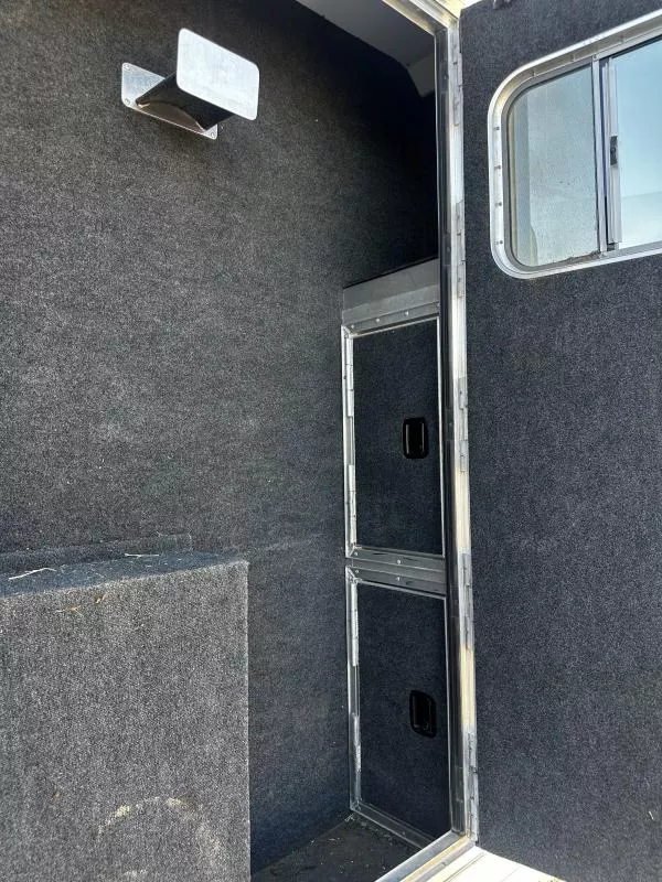 used Horse Trailers 4-Star Trailers  for sale, in Stephenville, TX Thumbnail 4