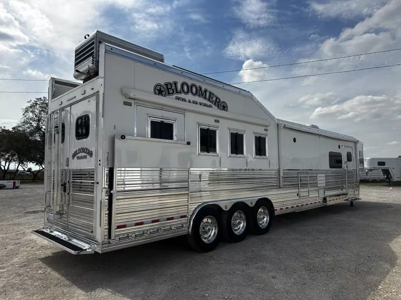 used Horse Trailers Bloomer  for sale, in Stephenville, TX Thumbnail 12