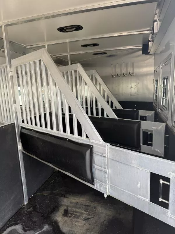 used Horse Trailers Hart Trailers  for sale, in Stephenville, TX Thumbnail 11