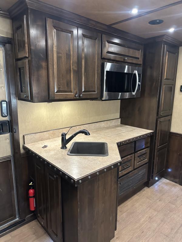 used Horse Trailers Bloomer  for sale, in Stephenville, TX Thumbnail 16