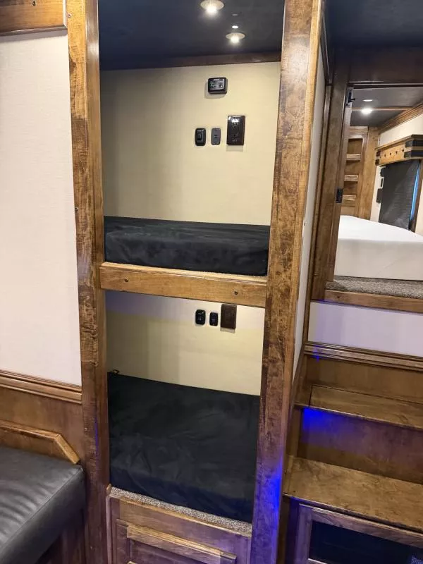 used Horse Trailers Hart Trailers  for sale, in Stephenville, TX Thumbnail 18