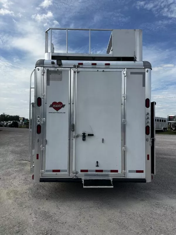 used Horse Trailers Hart Trailers  for sale, in Stephenville, TX Thumbnail 3