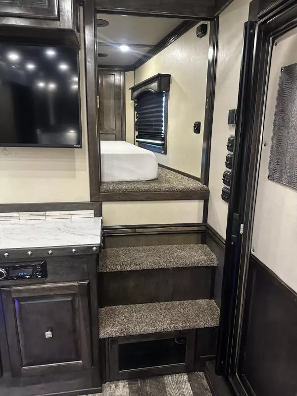 used Horse Trailers Bloomer  for sale, in Stephenville, TX Thumbnail 21