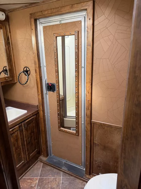 used Horse Trailers Hart Trailers  for sale, in Stephenville, TX Thumbnail 19