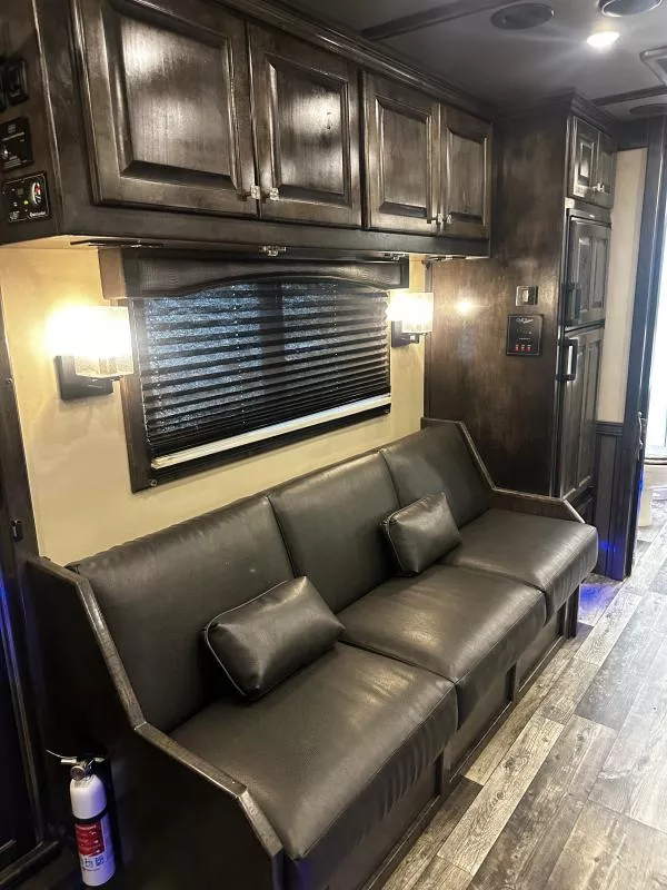 used Horse Trailers Bloomer  for sale, in Stephenville, TX Thumbnail 25