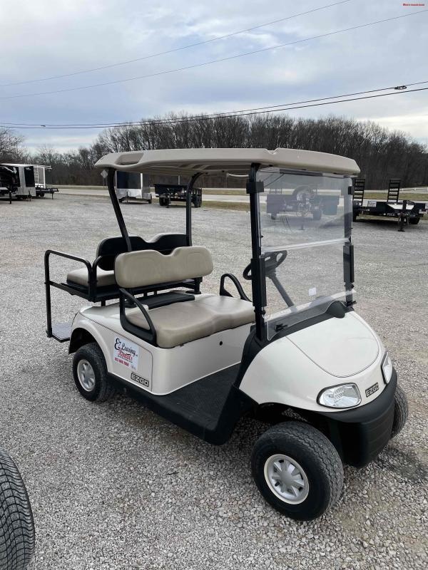 2018 EZ GO EZ GO RXV Electric Golf Cart Root's RV & Sales Inc. Auto