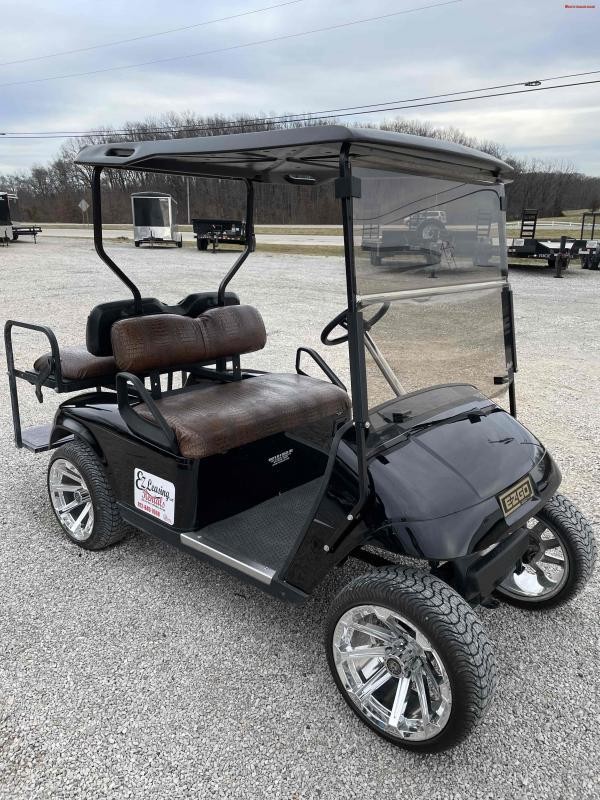 2007 EZ GO TXT ELECTRIC Golf Cart 2007 EZ GO TXT ELECTRIC Golf Cart
