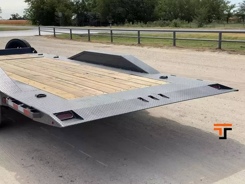 new Tilt Trailers Iron Bull Trailers  for sale, in Yakima, WA Thumbnail 9
