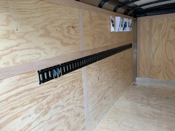 used Cargo (Enclosed) Trailers Interstate  for sale, in New York, NY Thumbnail 2