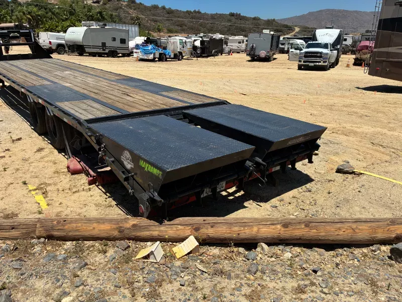 used Equipment / Flatbed Trailers Load Trail  for sale, in Corona, CA Thumbnail 11