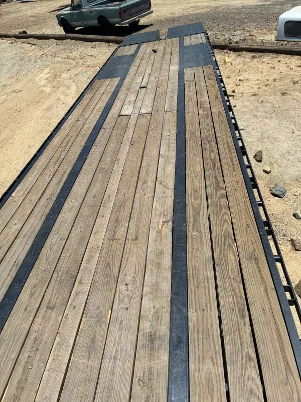 used Equipment / Flatbed Trailers Load Trail  for sale, in Corona, CA Thumbnail 8