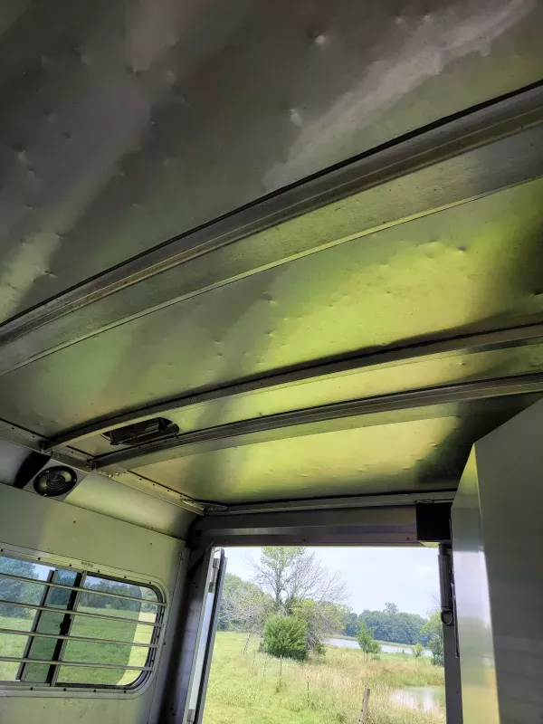 used Horse Trailers Four Star  for sale, in Minneapolis, MN Thumbnail 15