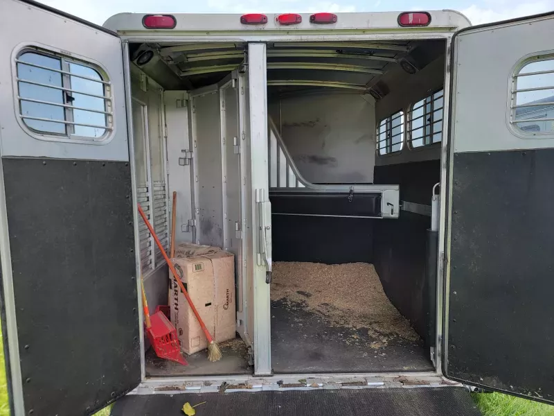 used Horse Trailers Four Star  for sale, in Minneapolis, MN Thumbnail 7