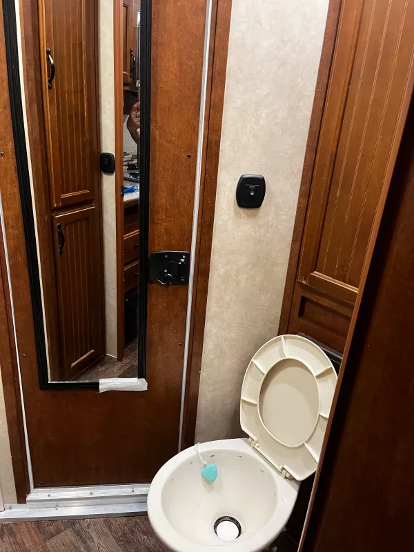 used Horse Trailers Bison Trailers  for sale, in Batesville, AR Thumbnail 7