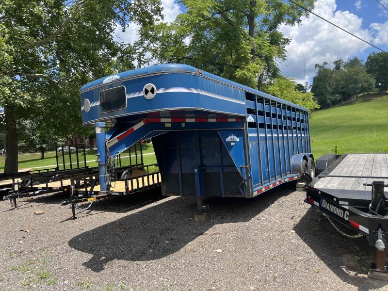 2001 Moritz International HGS68-18 Stock Trailer 2001 Moritz International HGS68-18 Stock Trailer