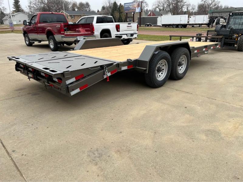 2023 H and W Trailers 20' HD WHALE TAIL Equipment Trailer Auto Pro 605 Trailers Auto