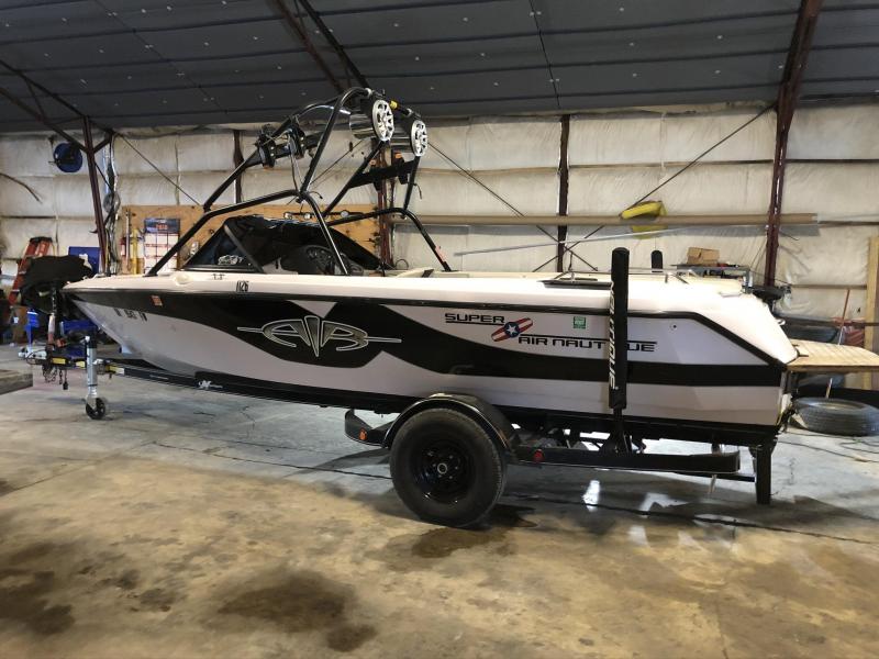 2001 SUPER AIR NAUTIQUE WAKEBOARD BOAT 2001 SUPER AIR NAUTIQUE WAKEBOARD BOAT
