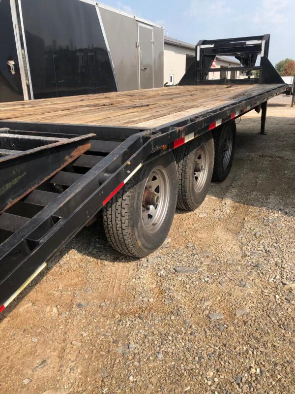 2005 Load Max 26' Equipment 2005 Load Max 26' Equipment