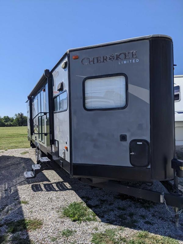 2016 Forest River Cherokee 274VFK Travel Trailer 2016 Forest River Cherokee 274VFK Travel Trailer
