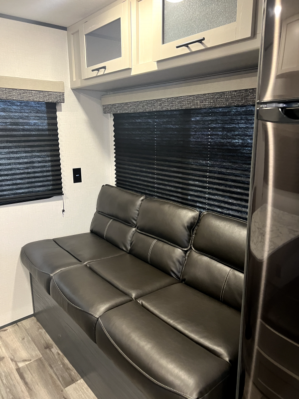 2024 Aspen Trail 21RD Travel Trailer Ottawa RV Fifth Wheel & Travel