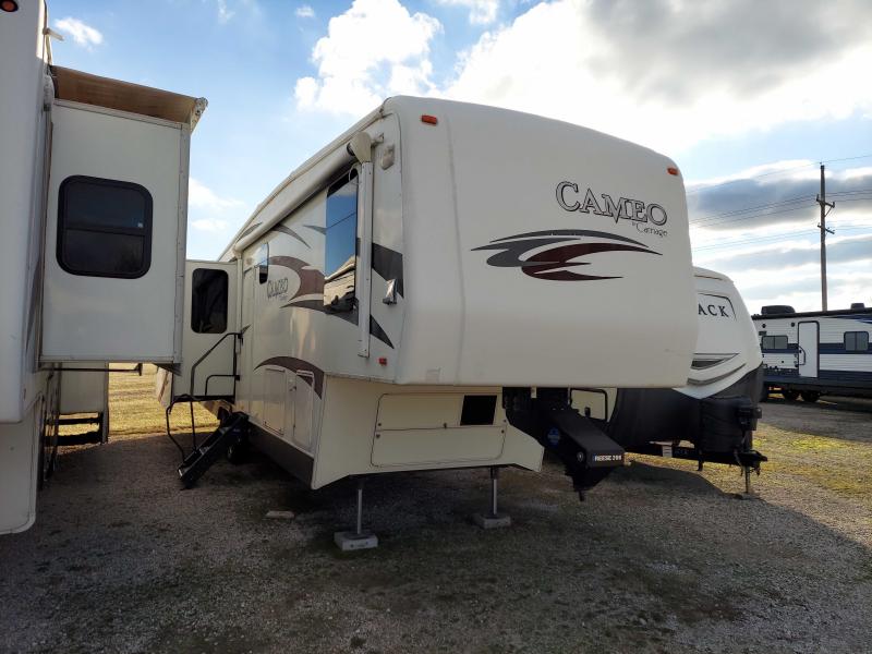 2010 Carriage Inc. 37 RE3 Fifth Wheel 2010 Carriage Inc. 37 RE3 Fifth Wheel