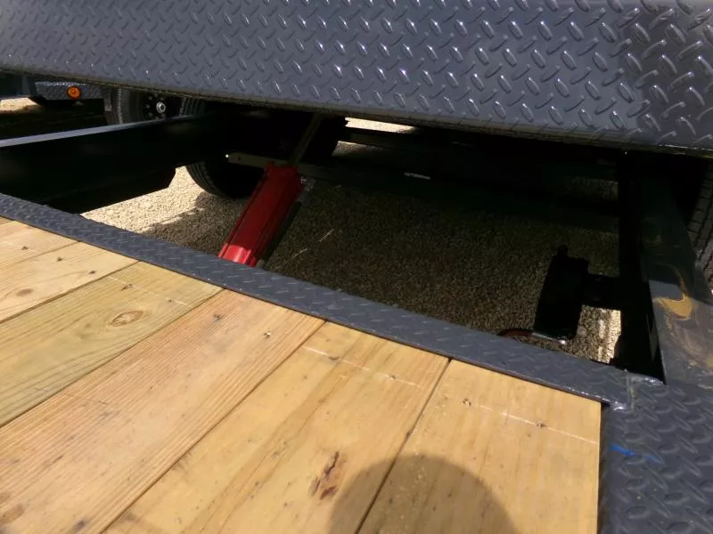 new Car Haulers / Racing Trailers Iron Bull  for sale, in Nashua, IA Thumbnail 12