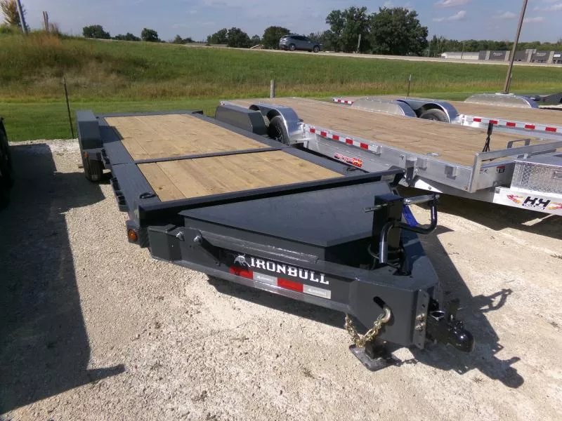 new Car Haulers / Racing Trailers Iron Bull  for sale, in Nashua, IA Thumbnail 12