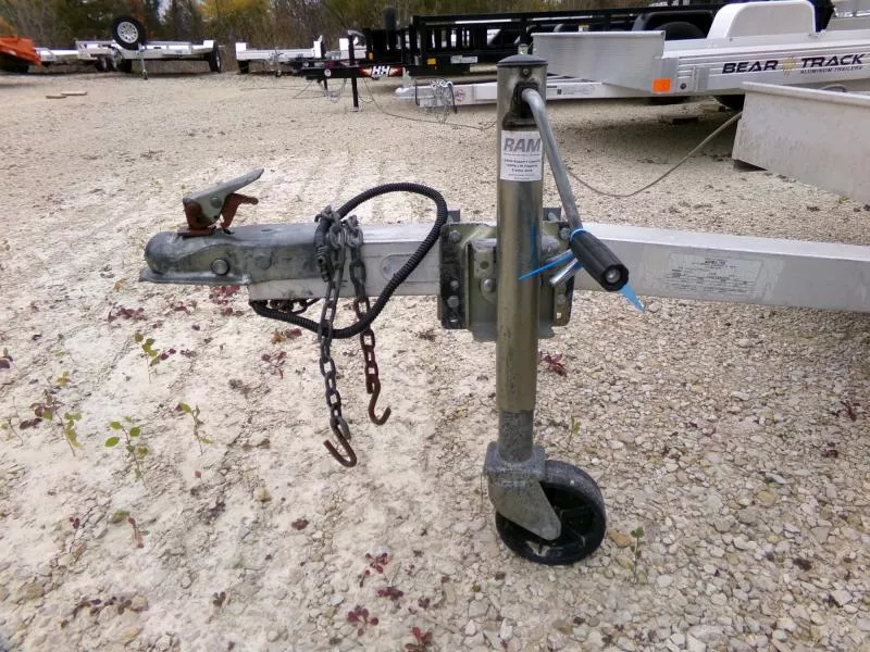 used Utility Trailers Aluma  for sale, in Nashua, IA Thumbnail 6