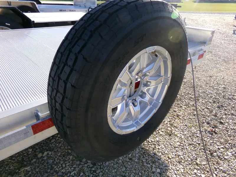 new Equipment / Flatbed Trailers Aluma  for sale, in Nashua, IA Thumbnail 11