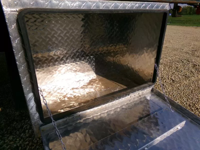 used Equipment / Flatbed Trailers Kiefer Manufacturing  for sale, in Nashua, IA Thumbnail 12