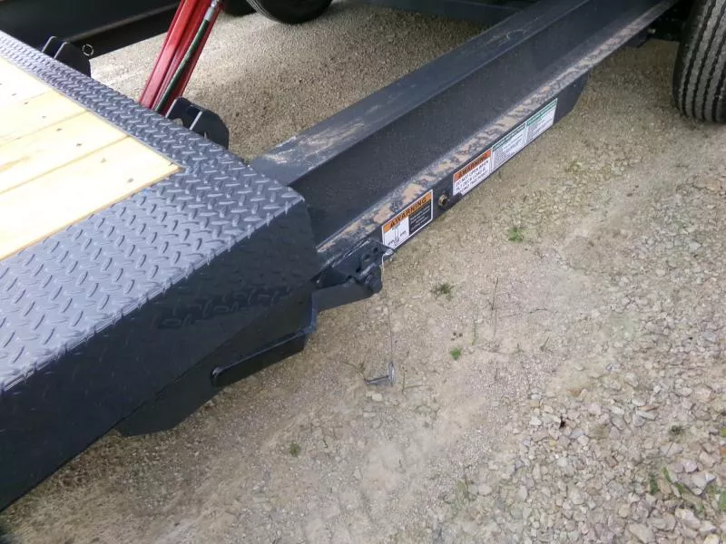 new Car Haulers / Racing Trailers Iron Bull  for sale, in Nashua, IA Thumbnail 16