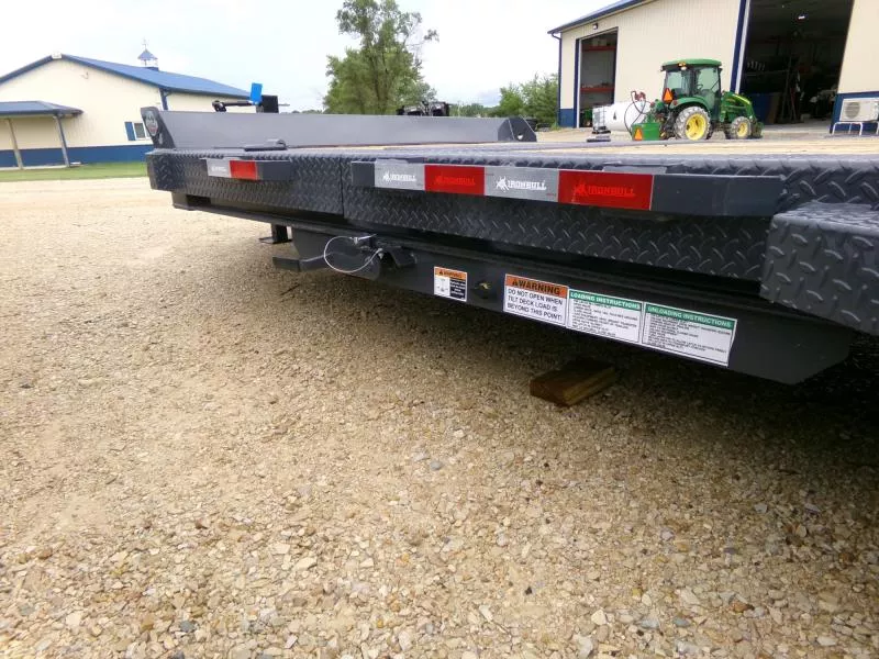 new Car Haulers / Racing Trailers Iron Bull  for sale, in Nashua, IA Thumbnail 12