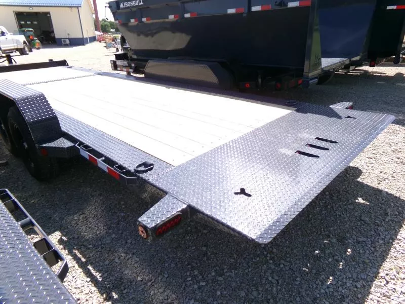 new Car Haulers / Racing Trailers Iron Bull  for sale, in Nashua, IA Thumbnail 18