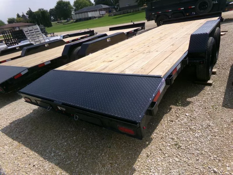 new Car Haulers / Racing Trailers H and H Trailer  for sale, in Nashua, IA Thumbnail 7