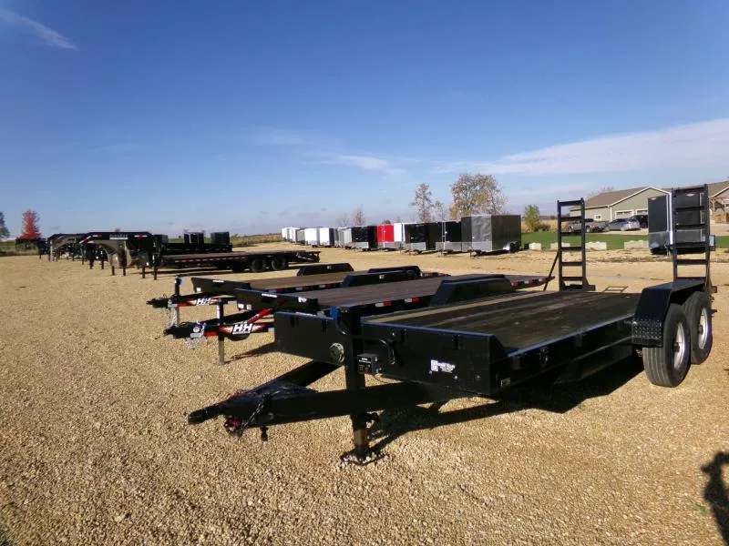 used Equipment / Flatbed Trailers Road Warrior  for sale, in Nashua, IA Thumbnail 8
