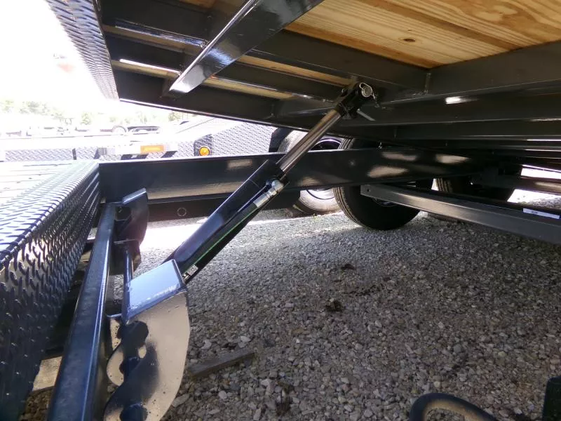 new Car Haulers / Racing Trailers Iron Bull  for sale, in Nashua, IA Thumbnail 13