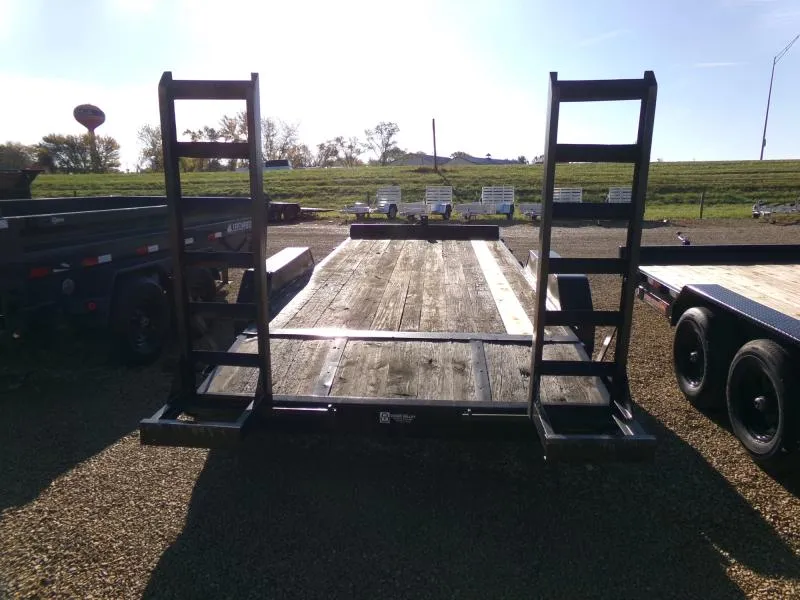 used Equipment / Flatbed Trailers Road Warrior  for sale, in Nashua, IA Thumbnail 4