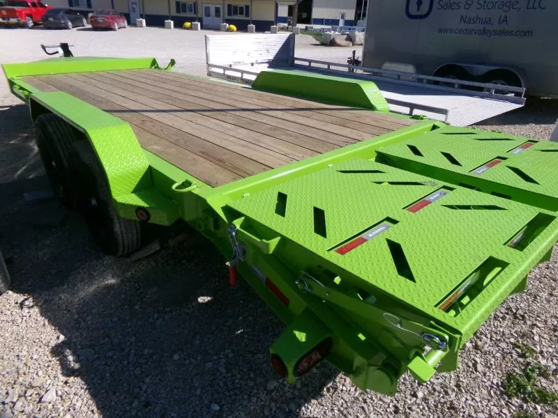 new Car Haulers / Racing Trailers Iron Bull  for sale, in Nashua, IA Thumbnail 5