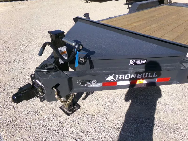 new Car Haulers / Racing Trailers Iron Bull  for sale, in Nashua, IA Thumbnail 2