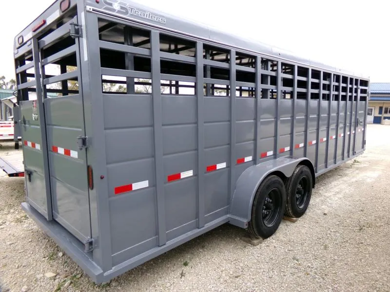 new Stock / Stock Combo Trailers S&S Manufacturing  for sale, in Nashua, IA Thumbnail 11